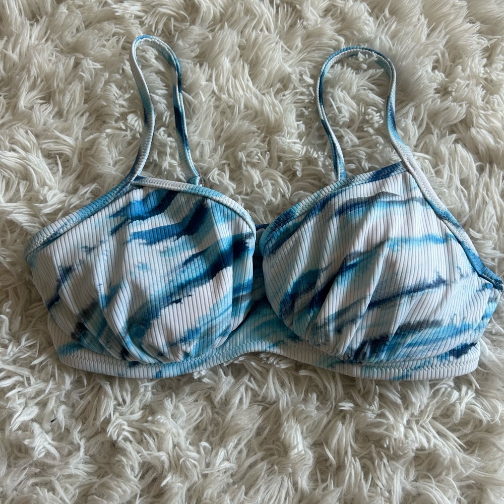 Blue and White Tie-Dye Bikini Top- 34D shade and shore